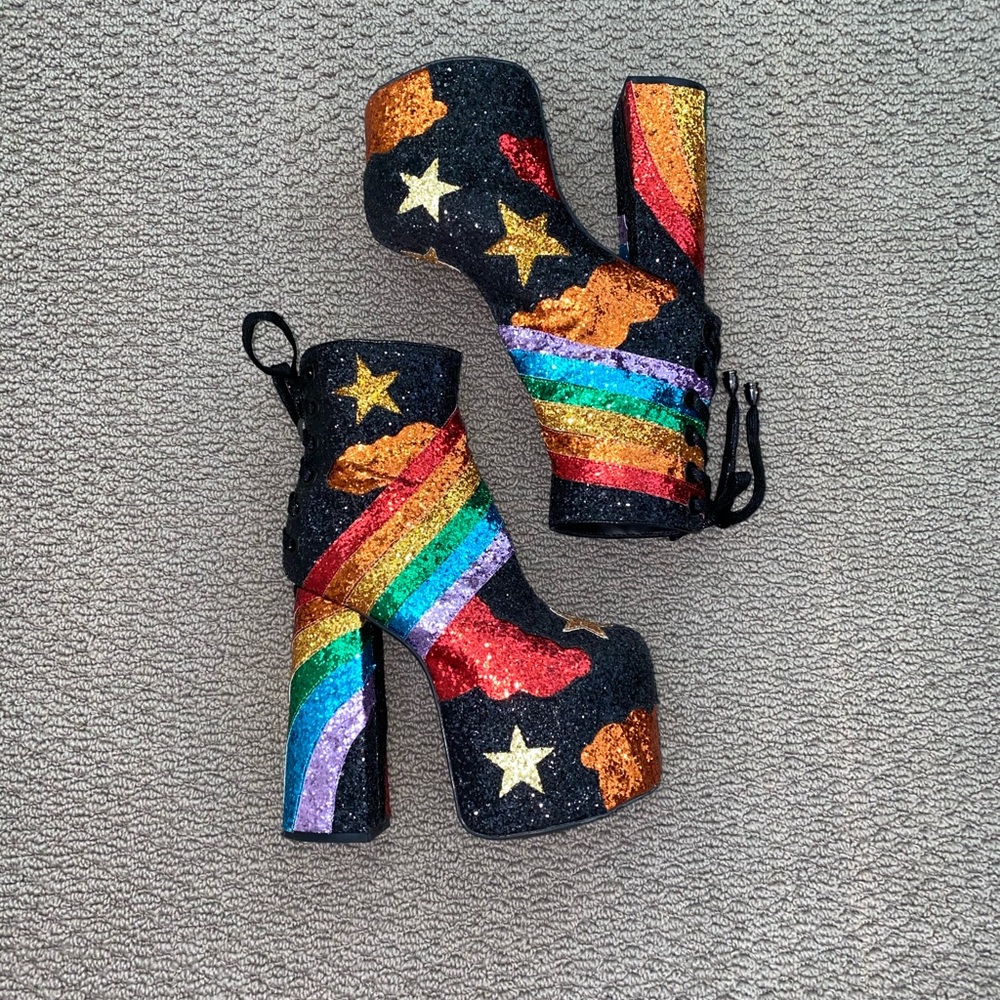 Women’s 7 - Black Glitter Platform Boots with Rainbow Stripes & Gold Stars